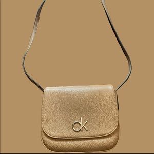 CALVIN KLEIN CROSSBODY